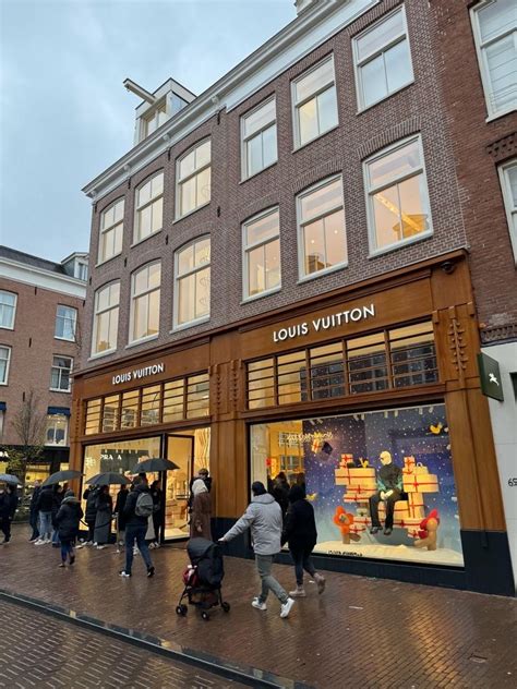 louis vuitton hoofstraat amsterdam